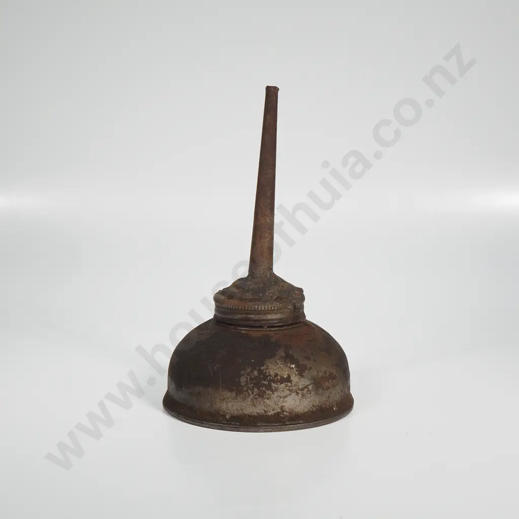 Vintage Oiler Image 1++