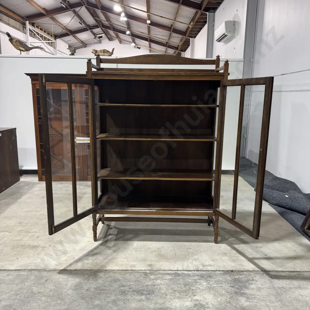Arts & Crafts Glazed Oak Two Panes Door Display/Bookcase Cabinet On Turned Legs Image 1++