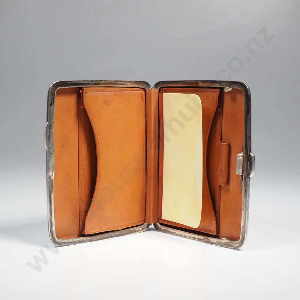 Edwardian Sterling Silver Purse or Wallet w Fitted Leather Interior Image 1++