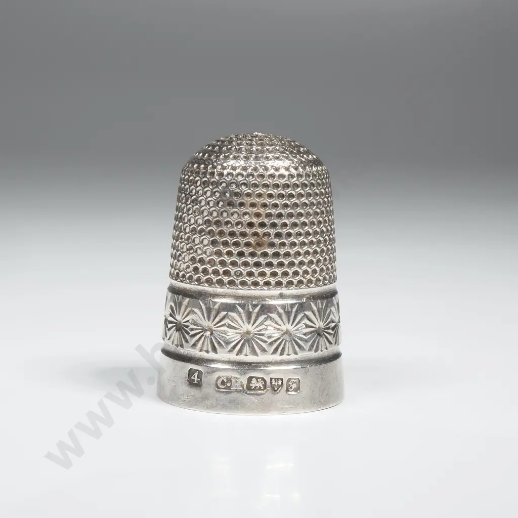 Antique Sterling Silver Thimble Image 1++