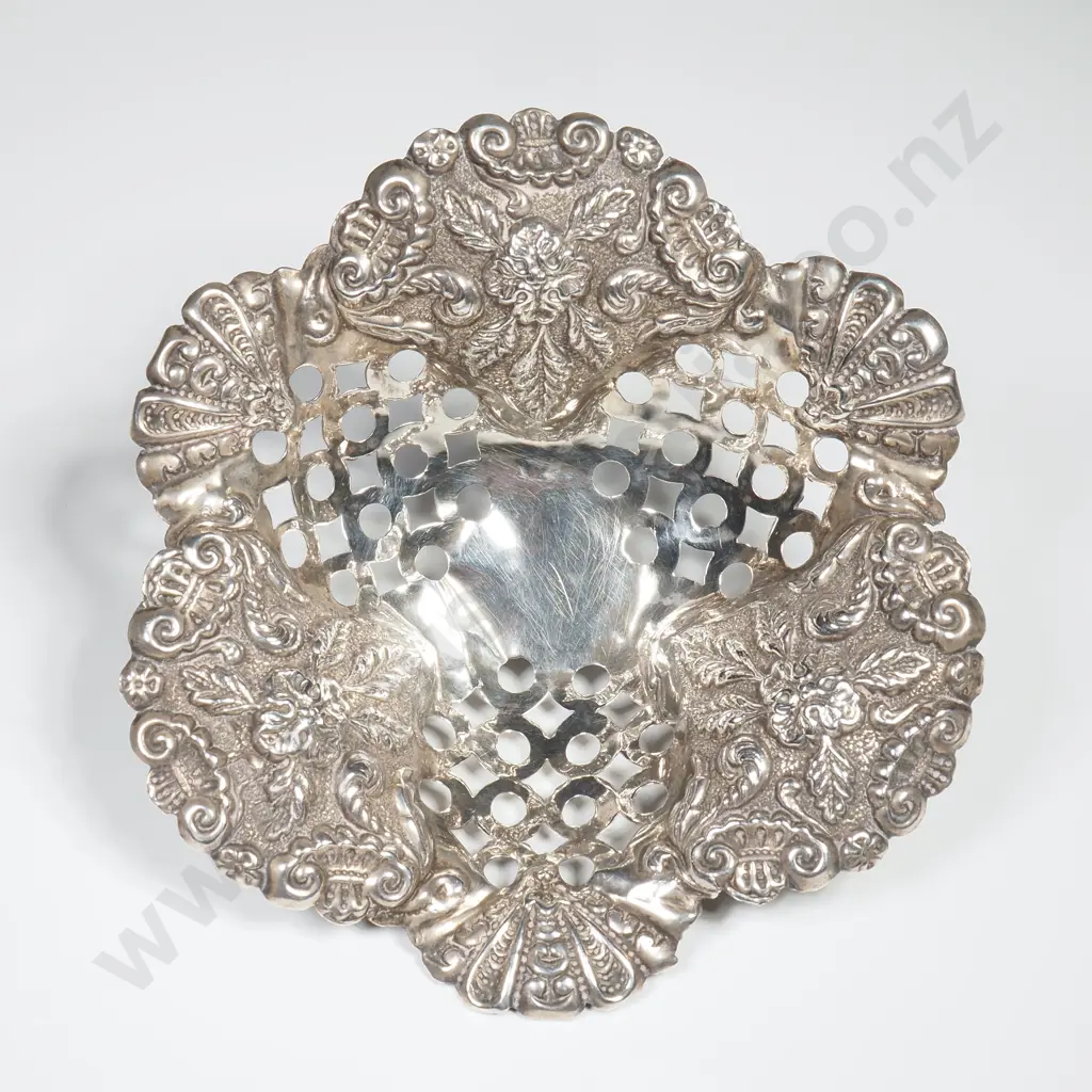 Antique Pierced Sterling Silver Bon Bon Dish Image 1++