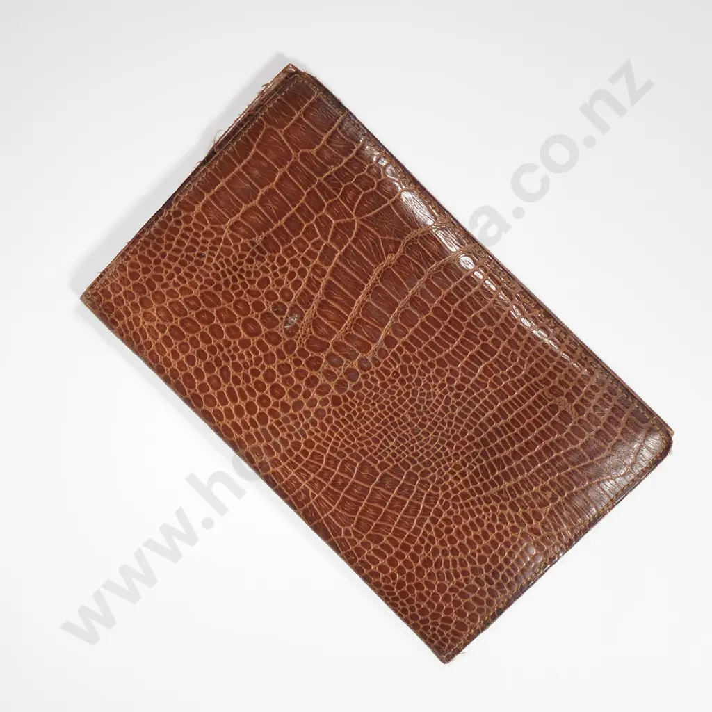 Vintage Brown Leather Crocodile Skin Wallet w Gilt Lettering For Notes Image 1++