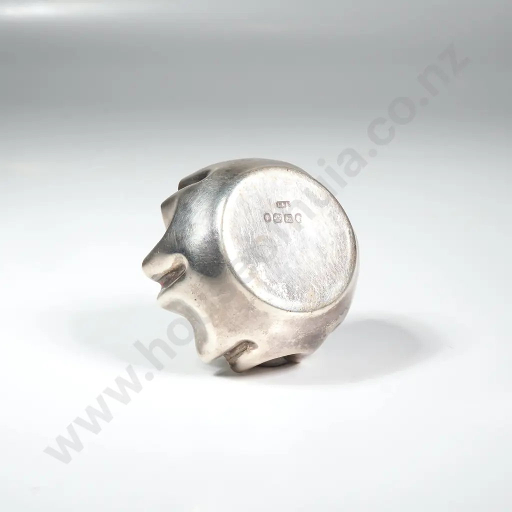 Victorian Sterling Silver Pill Dish w Victorian Hallmarks Image 1++