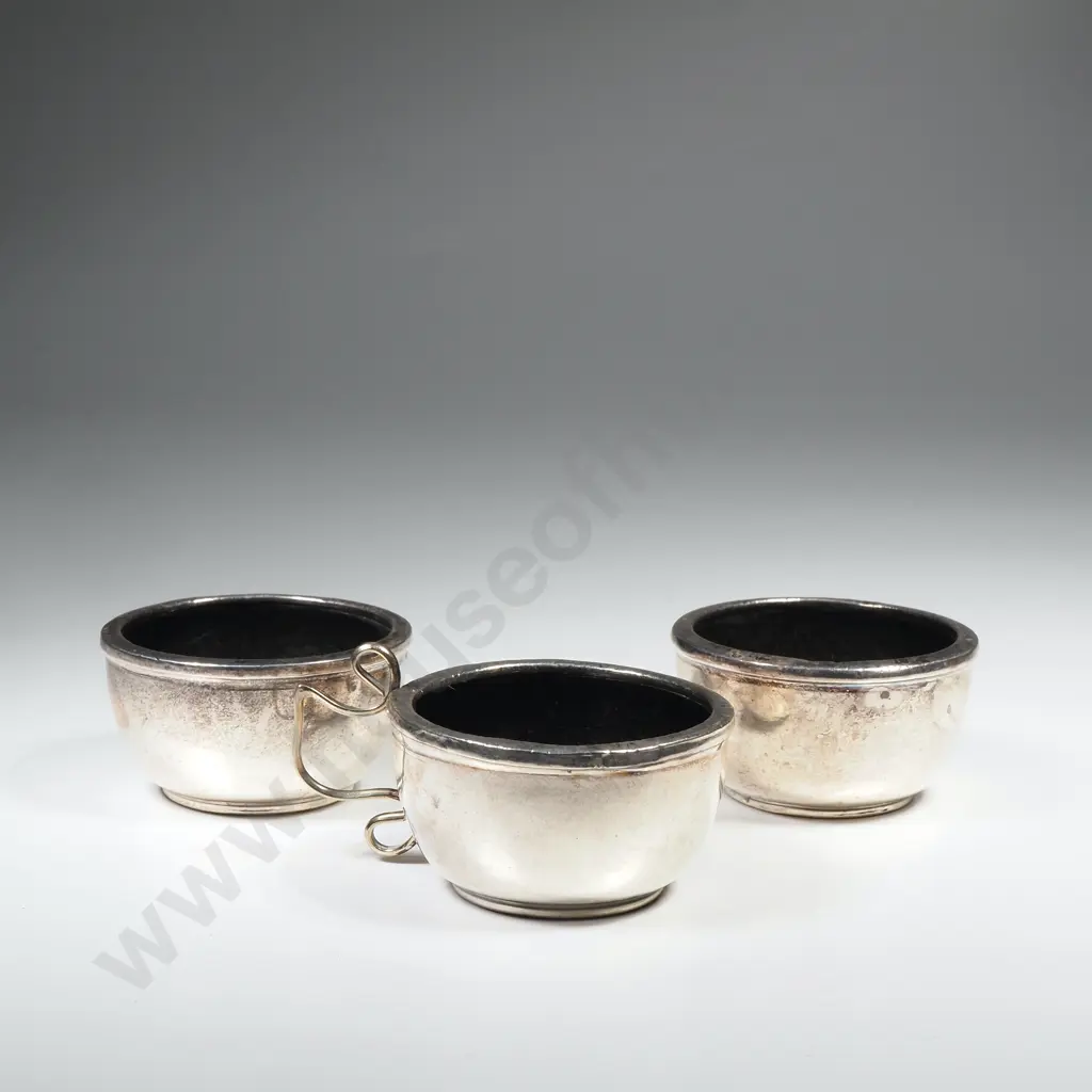 Art Deco Style Sterling Silver Mustard & Pair of Salts w Bakelite Liners Image 1++