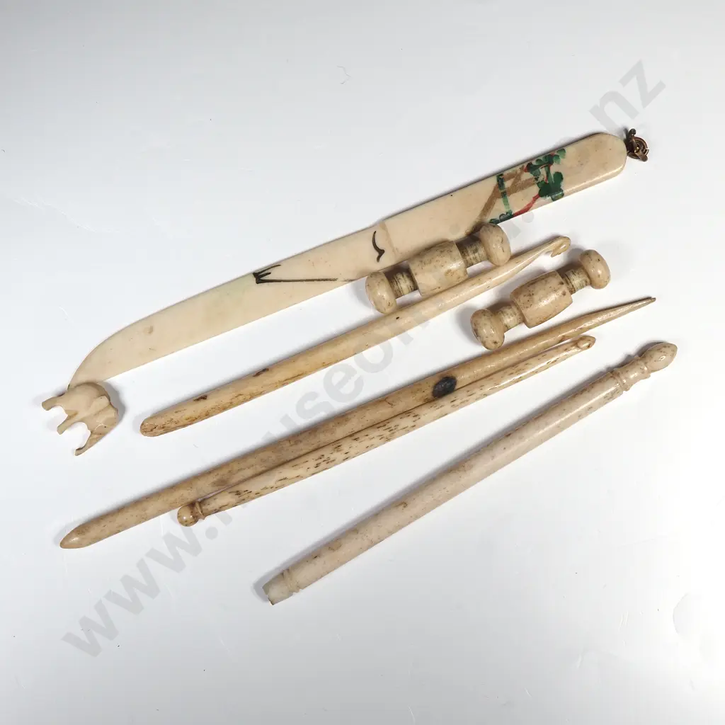 Assorted Ivory / Bone Pieces - Mainly Sewing Related Image 1++