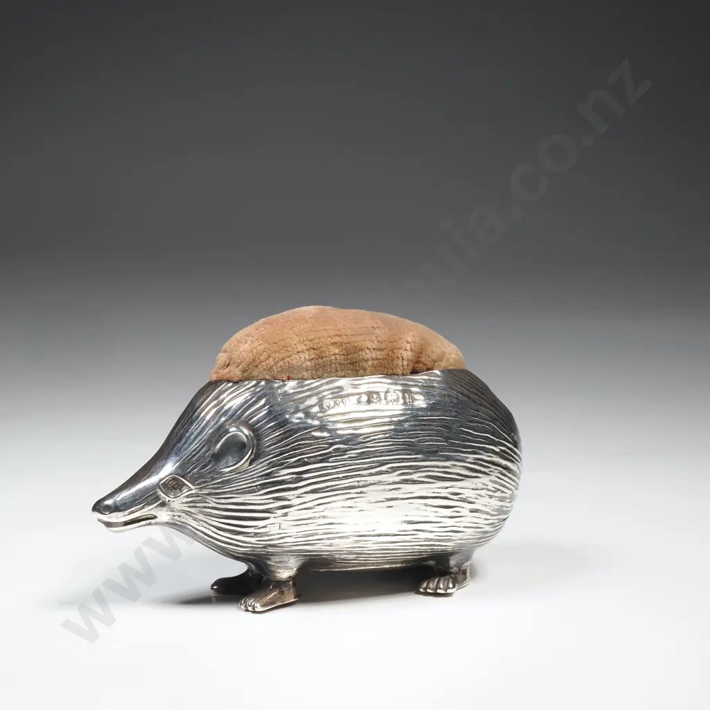 Edwardian Novelty Sterling Silver Pin Cushion in the Form of a Hedgehog By Adie & Lovekin, Birmingham, 1907 Image 1++