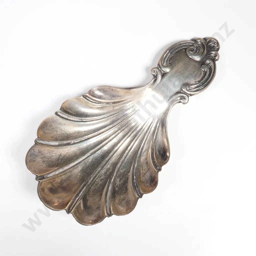 Sterling silver caddy spoon, HM Sheffield 1868 Image 1++