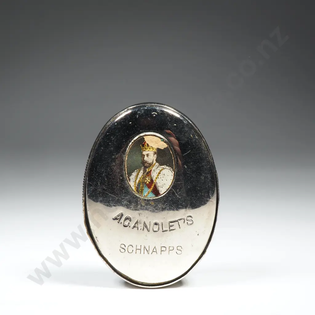 Unusual Schnapps Branded Vesta Case Image 1++