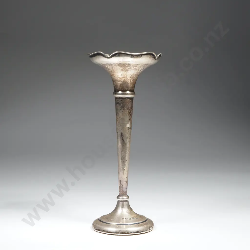 Antique Sterling Silver Bud Vase Image 1++