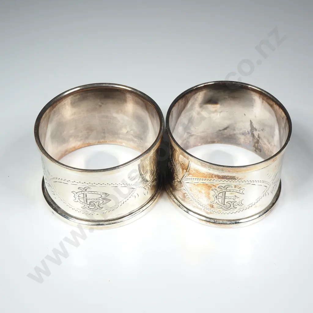 Pair of Sterling Silver Napkin Ring w Engraved Decoration Image 1++