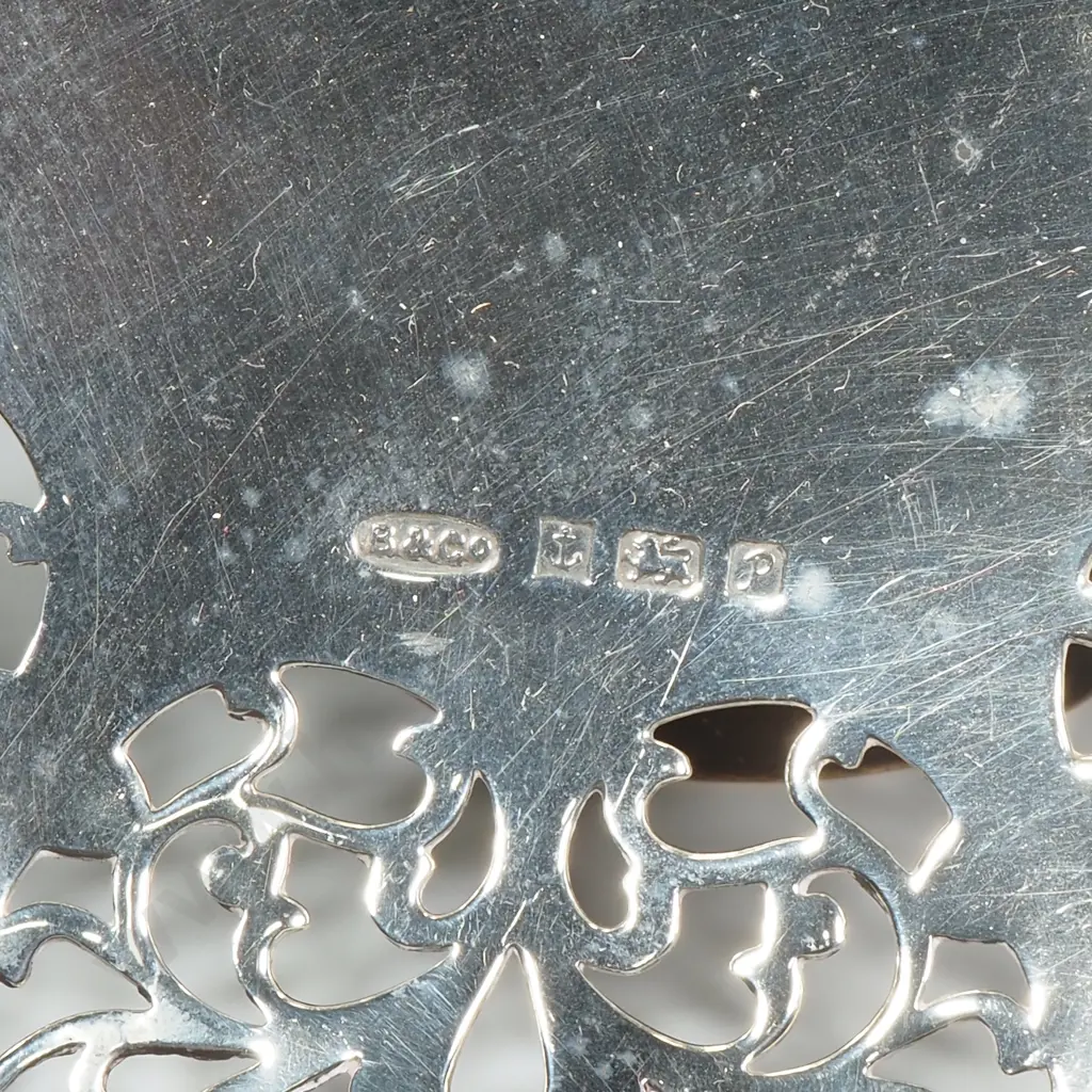Sterling Silver Pierced & Scalloped Bowl Image 1++