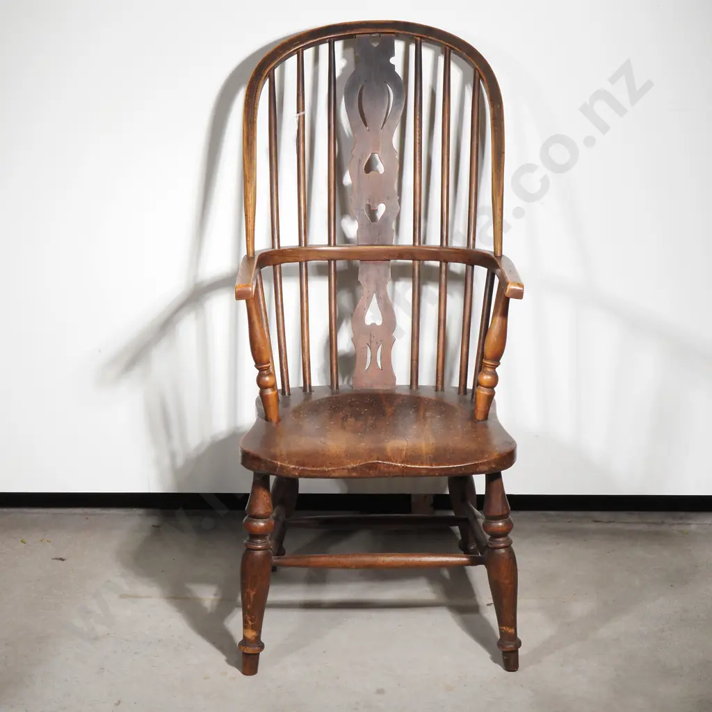 Antique Windsor Chair w  Hooped & Pierced Splat Back & Stretcher Base Image 1++