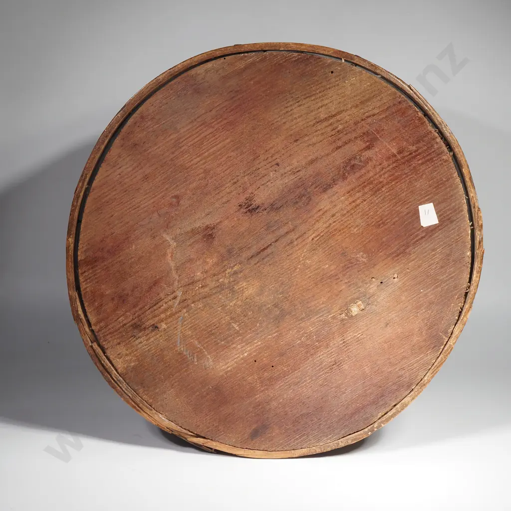 British Bentwood Grain Measure w Overlapping Fingers or Lappers, Verification Stamp VR & Crown Image 1++