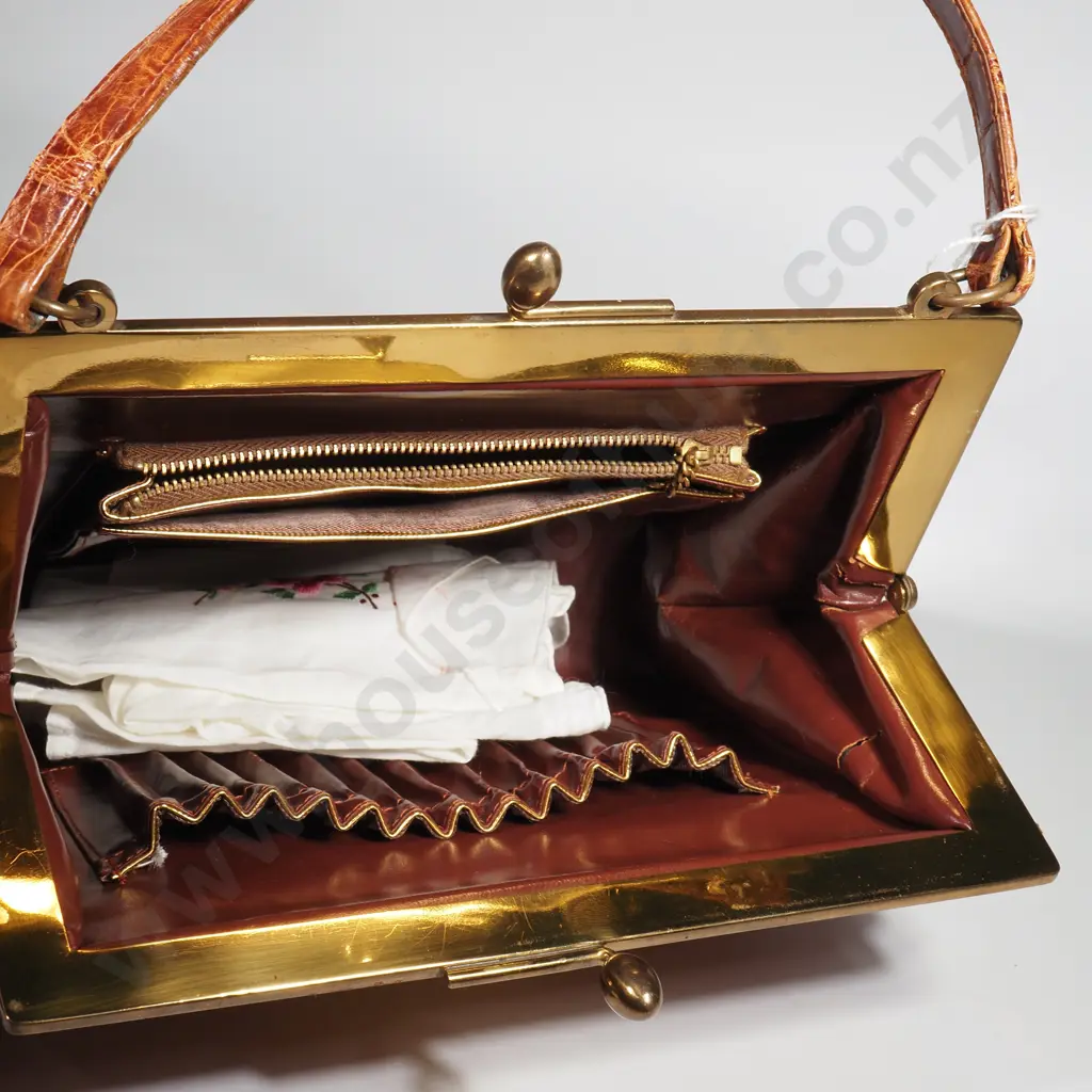 Vintage Crocodile Skin Handbag Image 1++