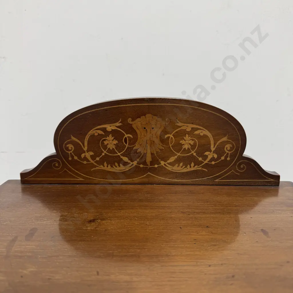 Sheraton Revival Mahogany Cabinet on Cabriole Legs Image 1++