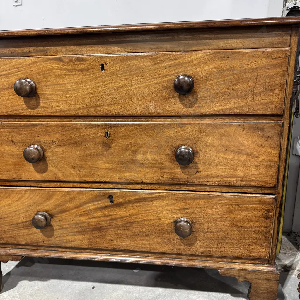 Victorian Mahogany Chest of Three Long Drawers w Wooden Handles, Keyhole Escutcheons on Bracket Feet Image 1++