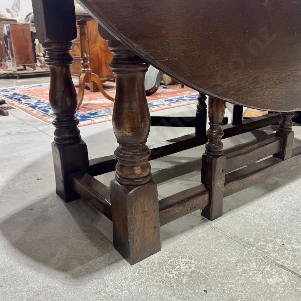 Large Georgian Style Refectory Table w Curved Leaves Image 1++