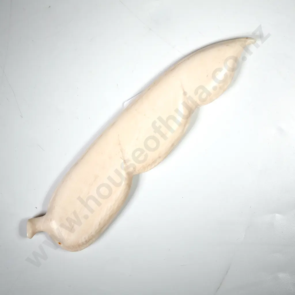 Vintage Carved Ivory Pea Pod Image 1++