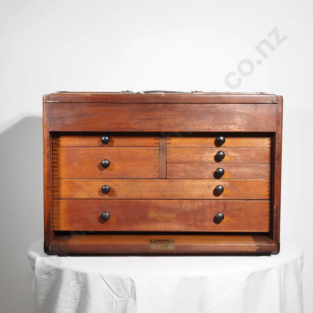 Lockable Mahogany Tool Chest w Two Keys - Top Tray & Seven Felt Lined Drawers Image 1++