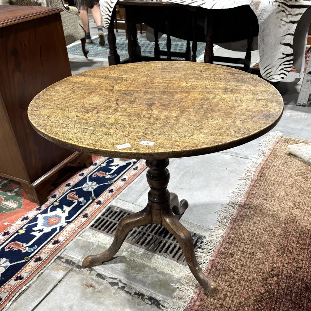 Georgian Solid Mahogany Tripod Tilt Top Circular Supper Table Image 1++