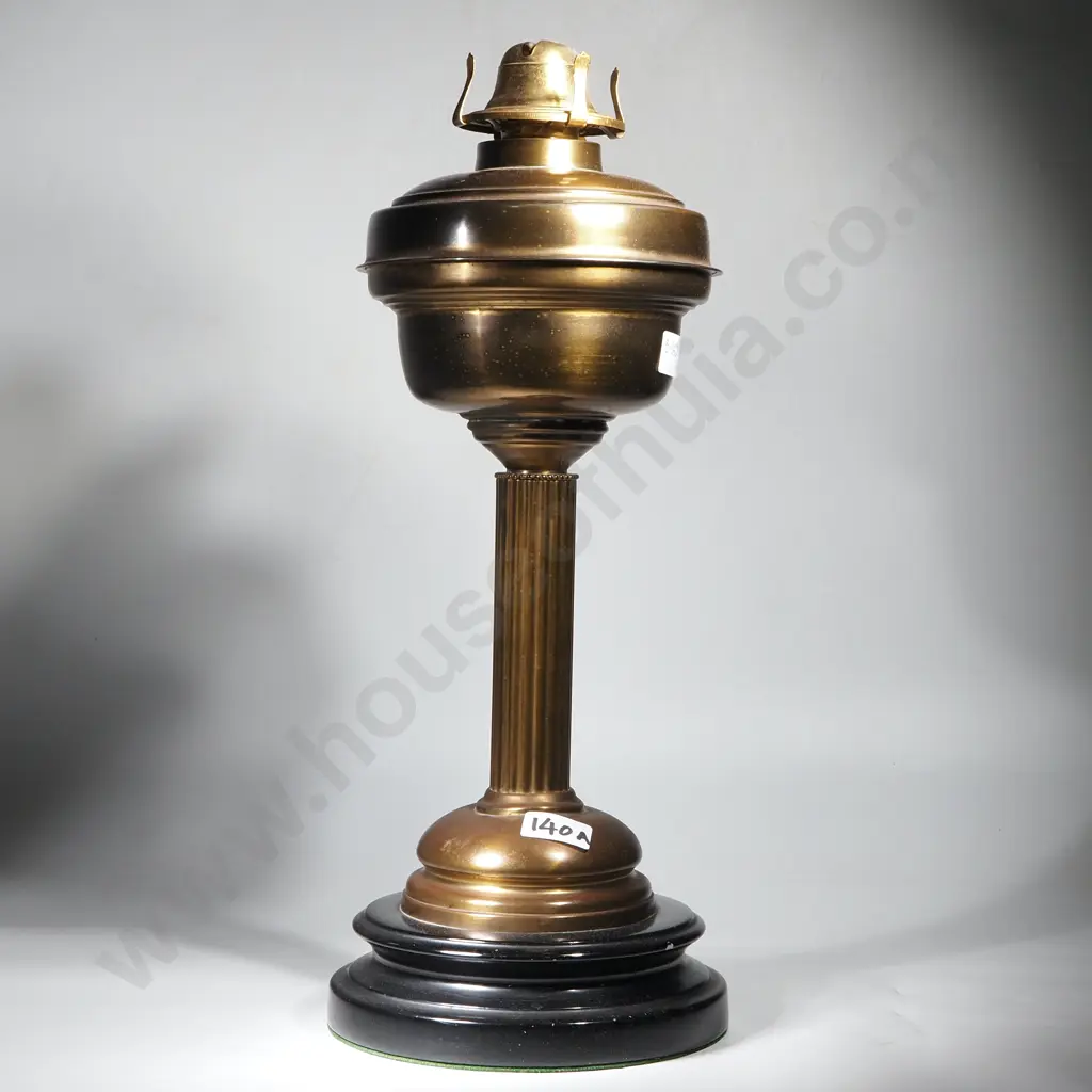 Victorian Kerosene Lamp w No Funnel. Image 1++
