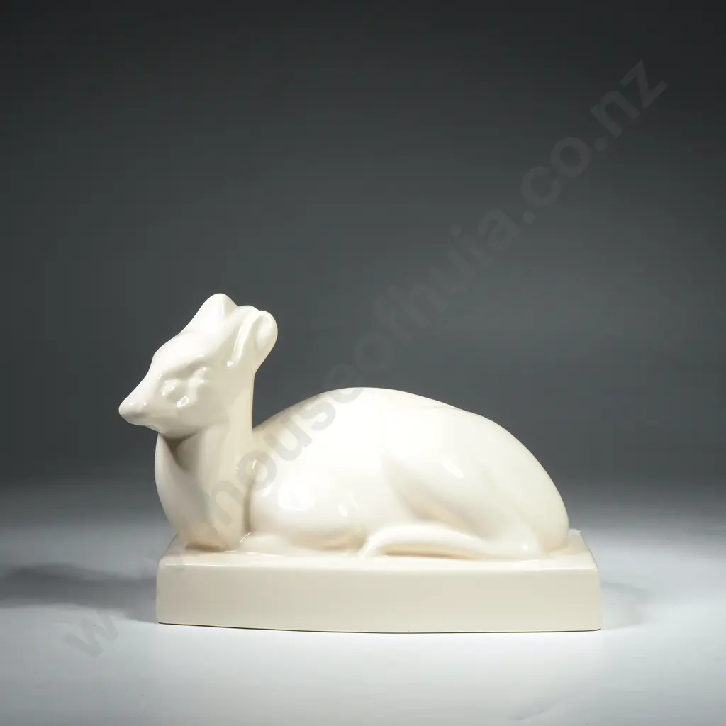 Wedgwood Etruria Figurine depicting a Resting Duiker (Small African Antelope), Designed by John Skeaping 1930s Image 1++