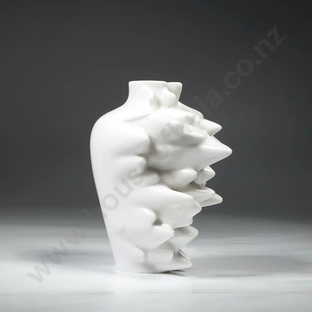 Boxed Rosenthal 'Fast' Porcelain Mini Vase Designed by Cedric Ragot for the Rosenthal Studios Image 1++