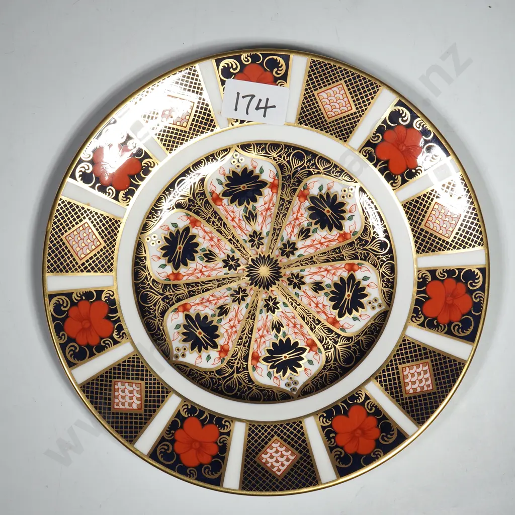 Royal Crown Derby Old Imari (Pattern 1128)  Plate w Cobalt Blue, Iron Red & Gold Accents Image 1++