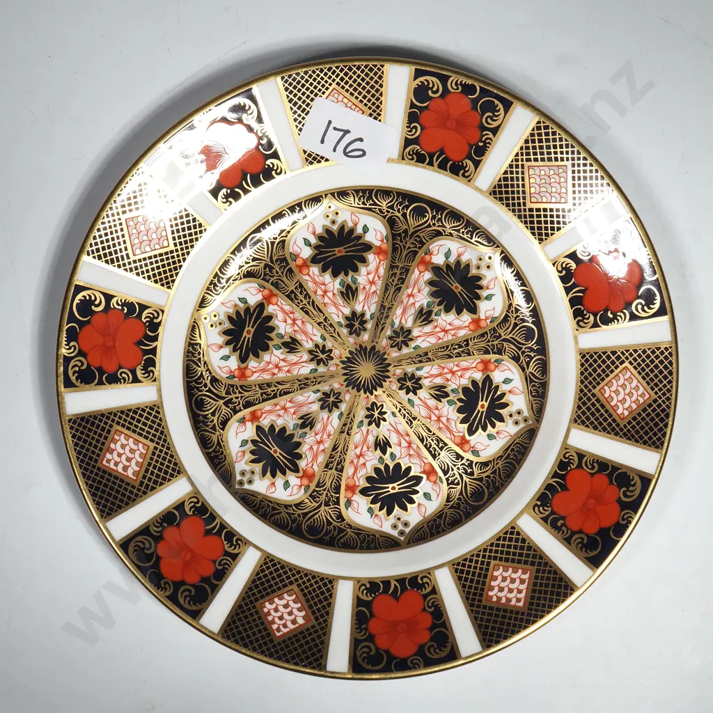 Royal Crown Derby Old Imari (Pattern 1128) Plate  w Cobalt Blue, Iron Red & Gold Accents Image 1++