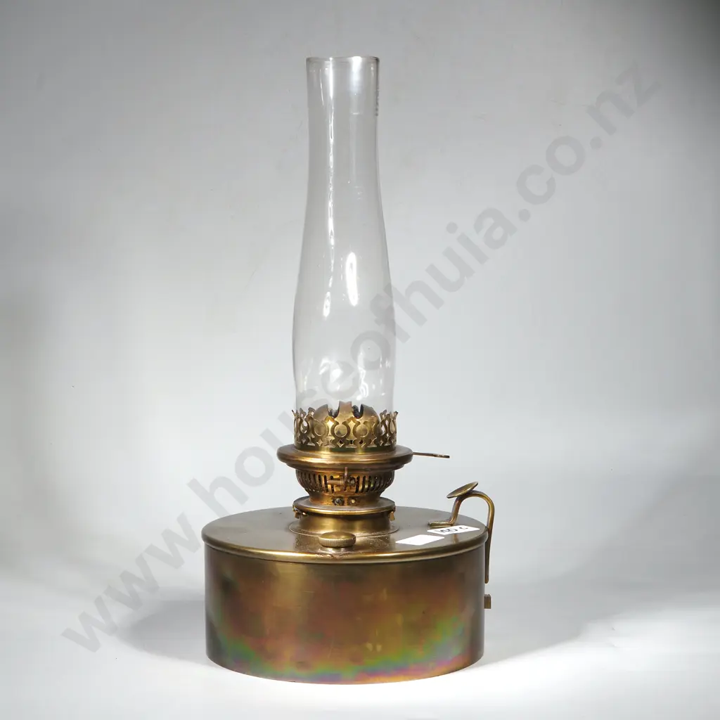 Chance Brothers Victorian Kerosene Lamp w Messenger Dual Wick Fittings. Image 1++