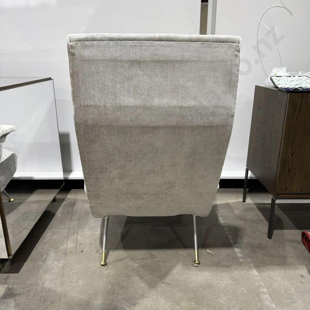 Italian Mid-Century Lounge Chair & Ottoman in the Style of Nino Zoncada Image 1++