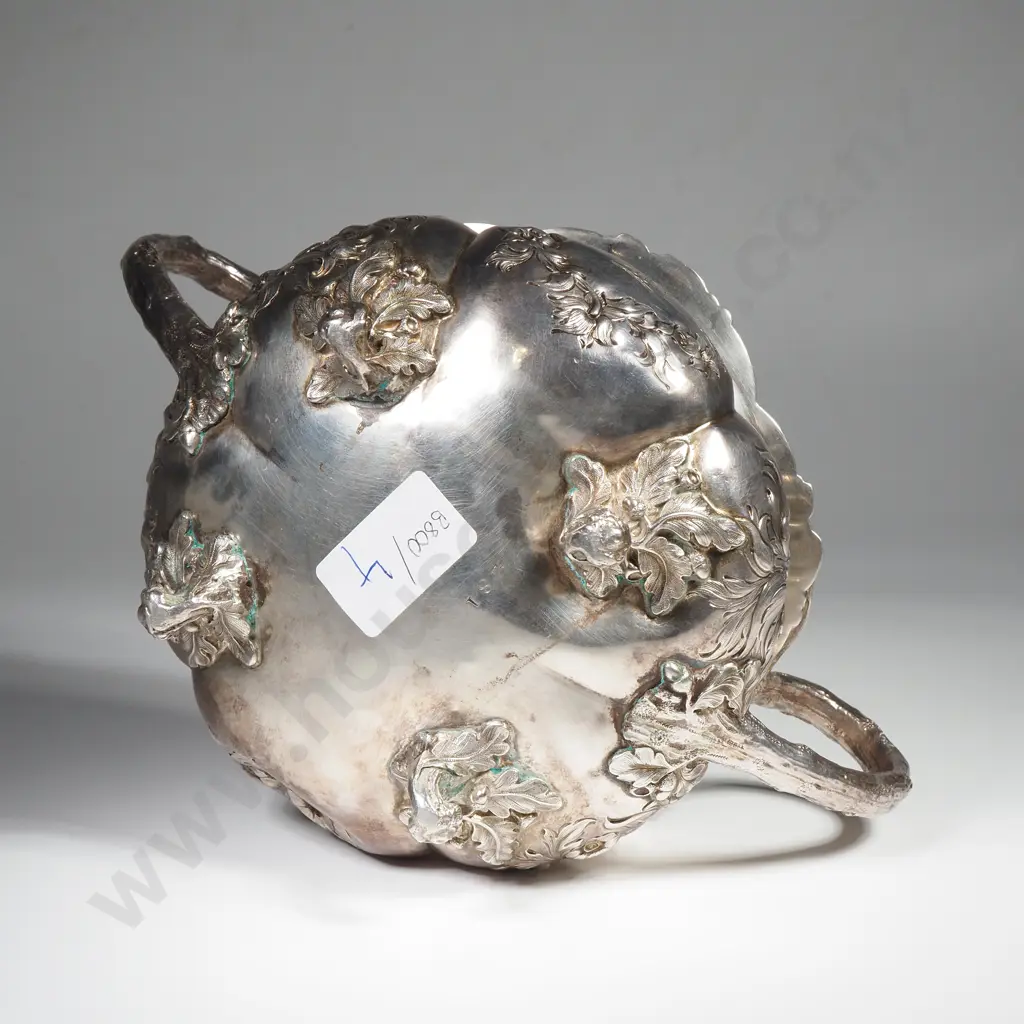 Impressive Sterling Silver Sugar Bowl by Paul Storr Image 1++