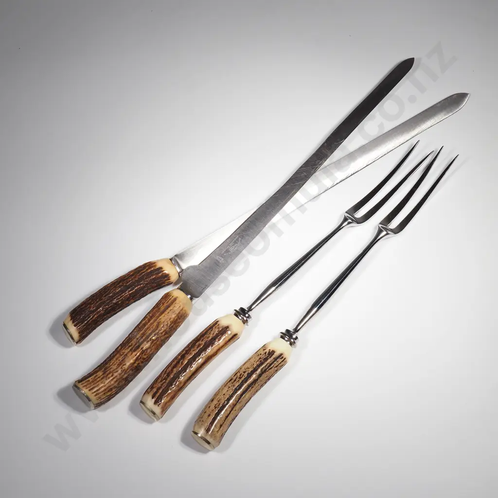 Quality Bone Handled Pair of Serving Knives & Forks - Two Cased - George Ibbertson & Co, Sheffield, England Image 1++