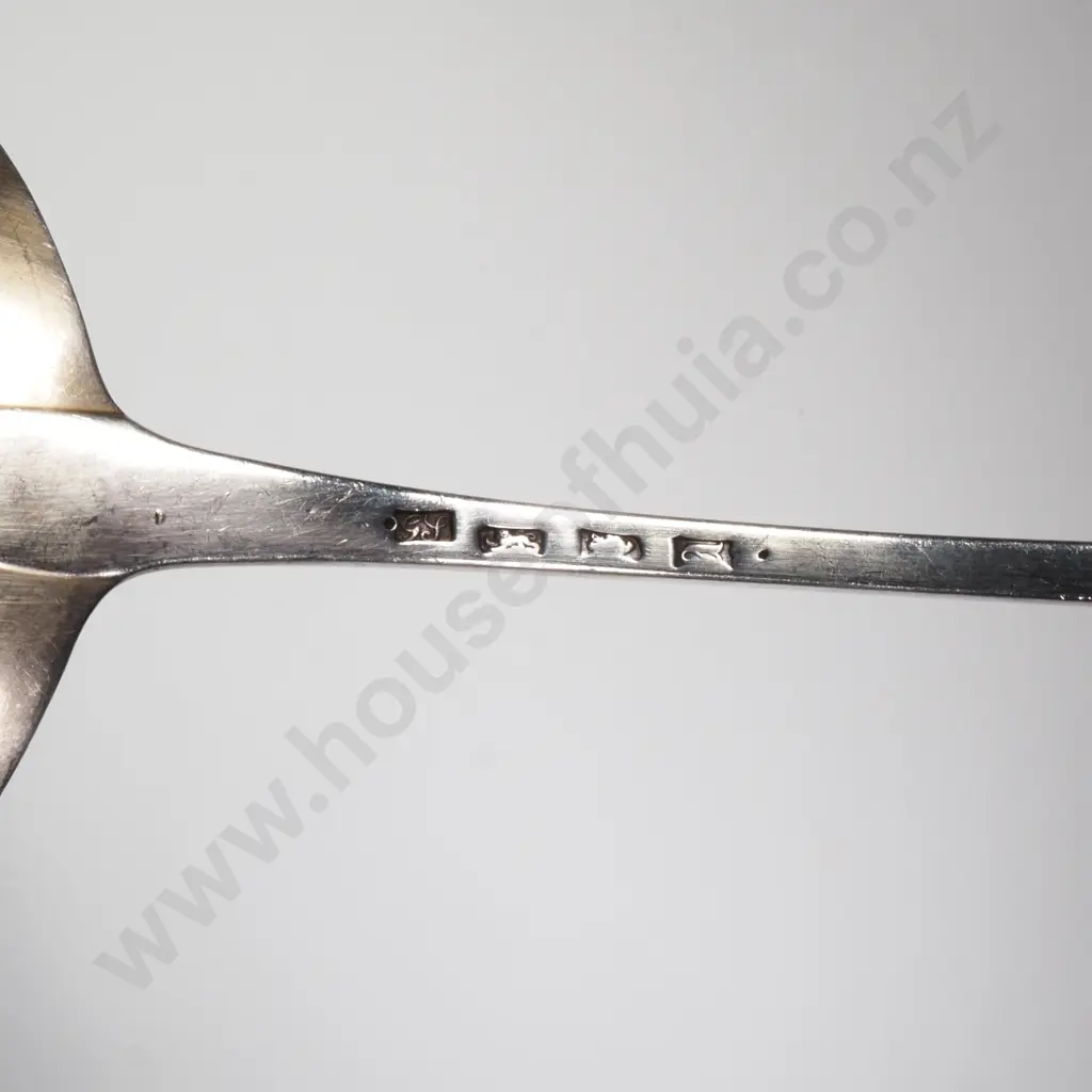 Sterling Silver Ladle w English Hallmarks - London 1736 Image 1++
