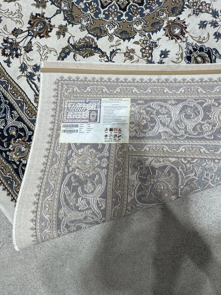 Persian- Style Floor Rug w a Central Medallion & Cream, Navy Blue & Beige Tones Image 1++