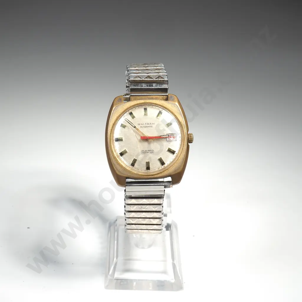 Vintage Waltham Automatic Wristwatch Image 1++
