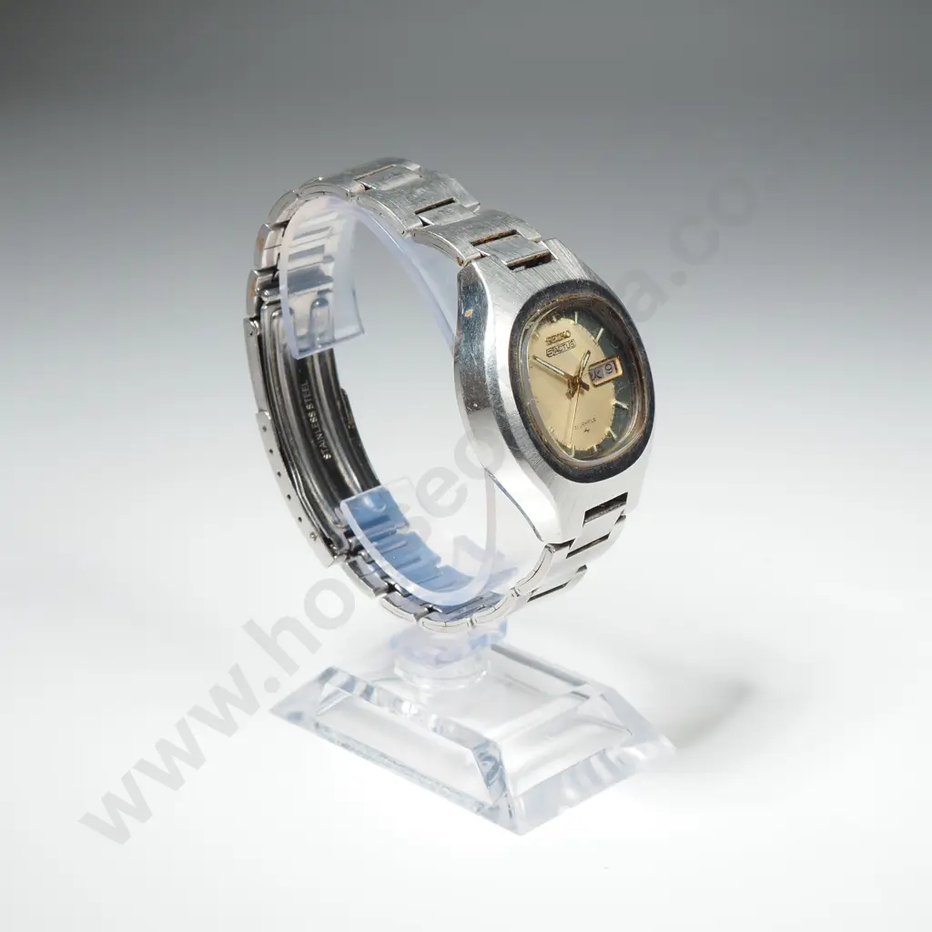 Vintage Seiko 5 Actus Wristwatch Image 1++