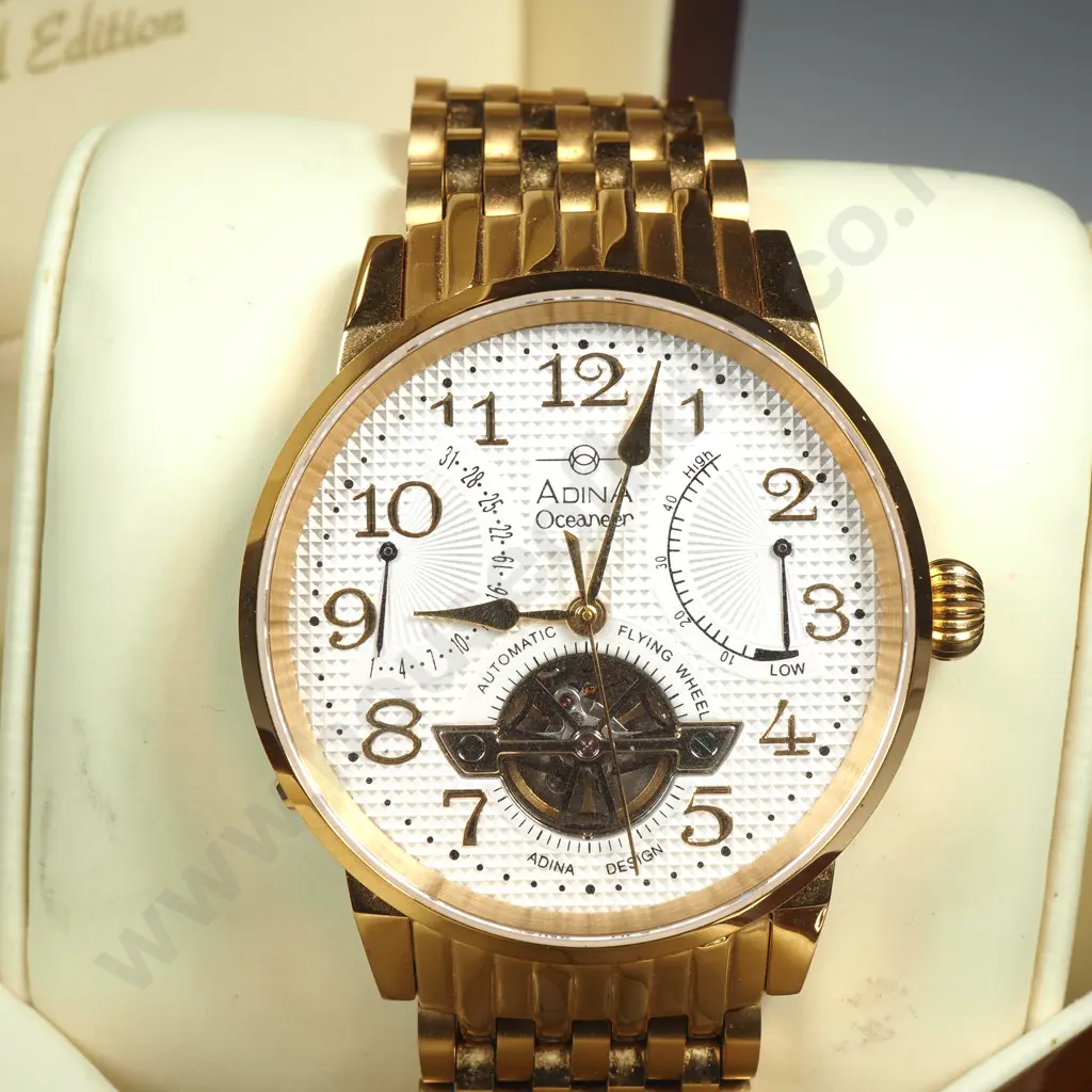 Vintage Adina Oceaneer Gents Wrist Watch & Original Case Image 1++