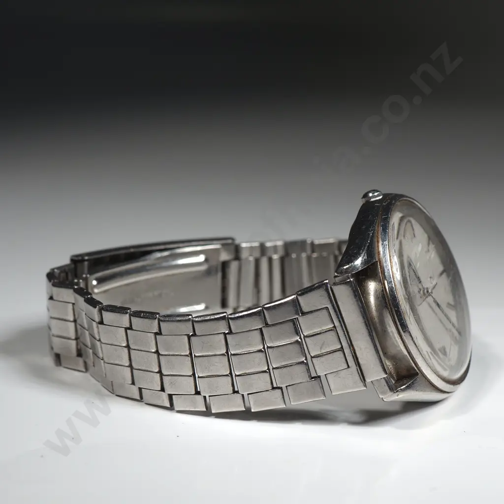 Vintage Seiko Quartz Gents Wrist Watch Image 1++