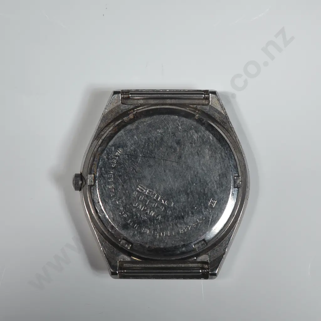 Vintage Seiko Quartz Gents Wrist Watch Face AF Image 1++