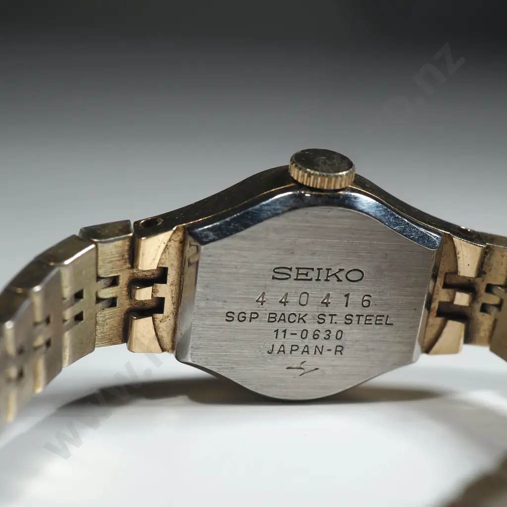 Vintage Seiko Ladies Wrist Watch AF Image 1++