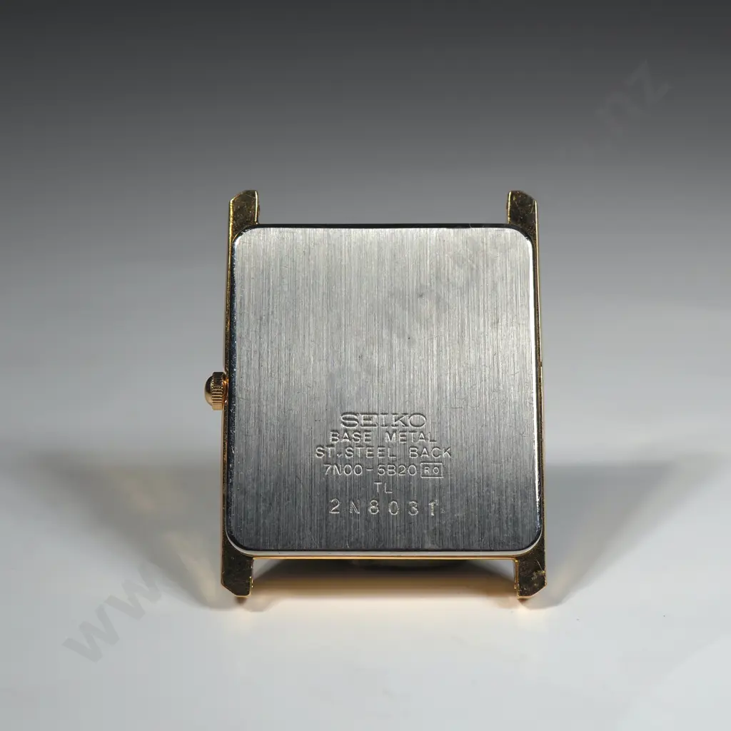 Vintage Seiko Quartz Gents Wrist Watch Face AF Image 1++