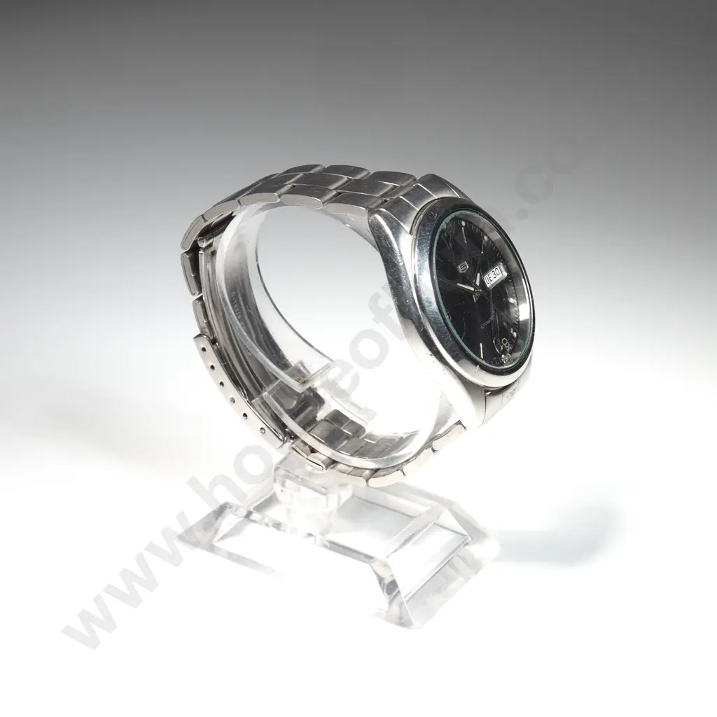 Vintage Seiko 5 Gents Wrist Watch Image 1++