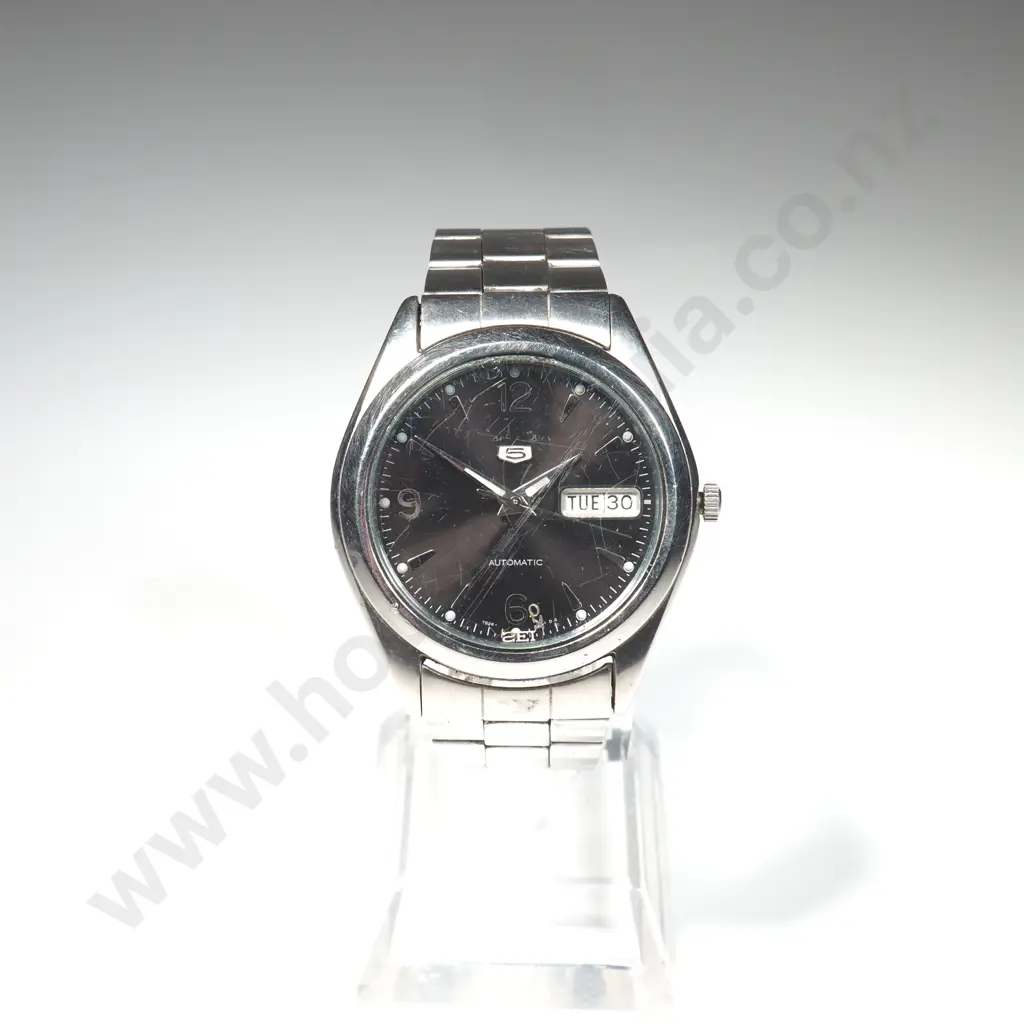 Vintage Seiko 5 Gents Wrist Watch Image 1++