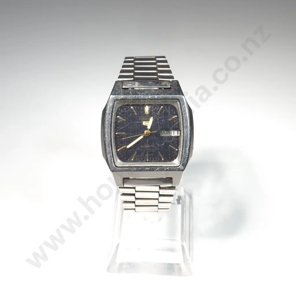 Vintage Seiko 5 Automatic Gents Wrist Watch Image 1++