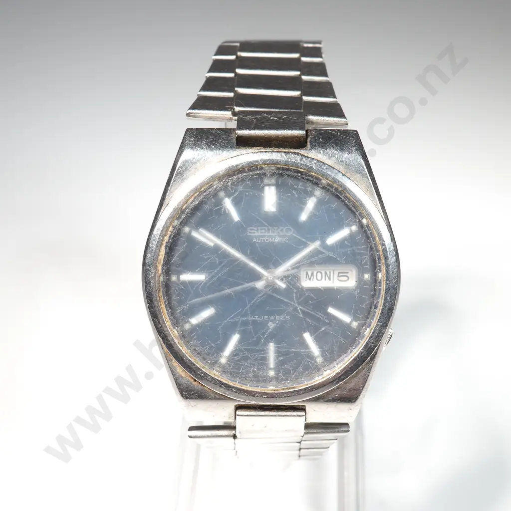 Vintage Seiko 5 Automatic Gents Wrist Watch Image 1++
