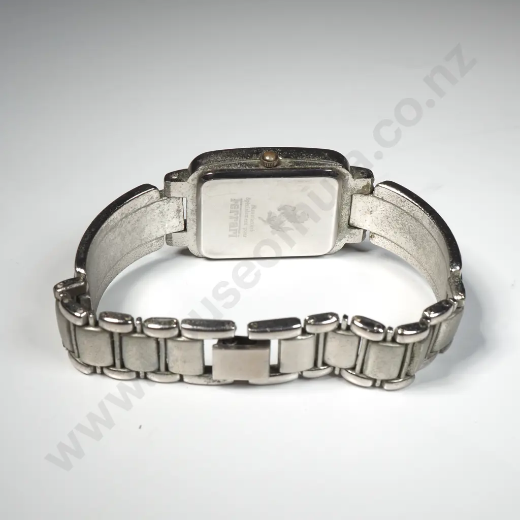 Ferrari Wristwatch Image 1++