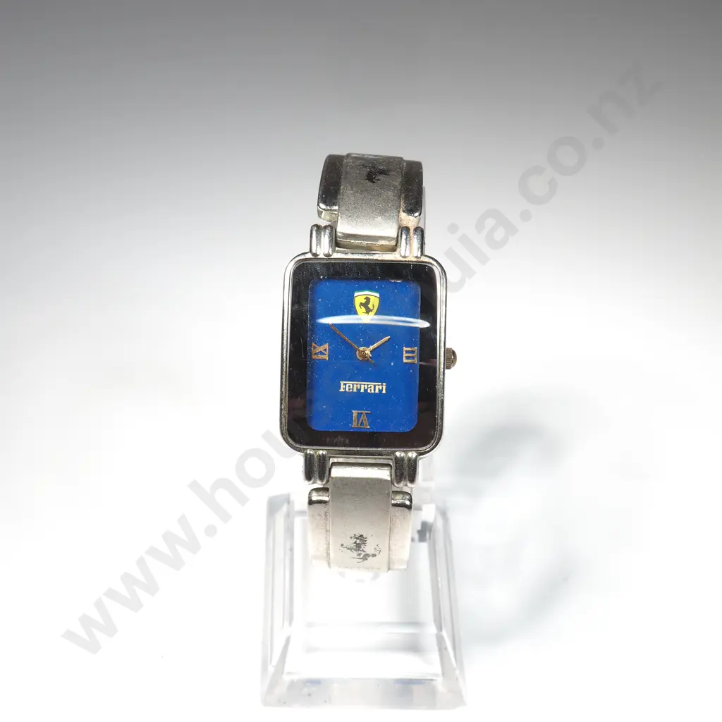 Ferrari Wristwatch Image 1++