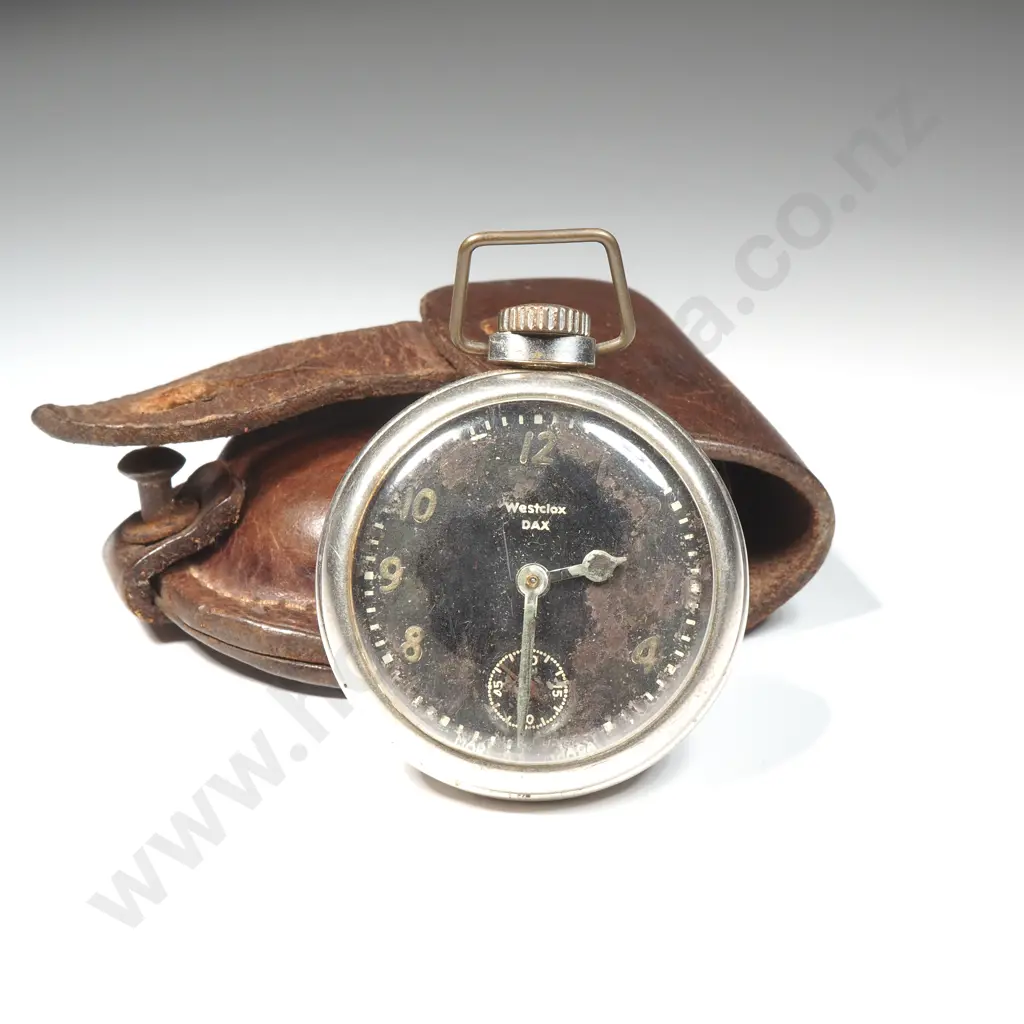 Westclox DAX Wristwatch A/F in Leather Case Image 1++
