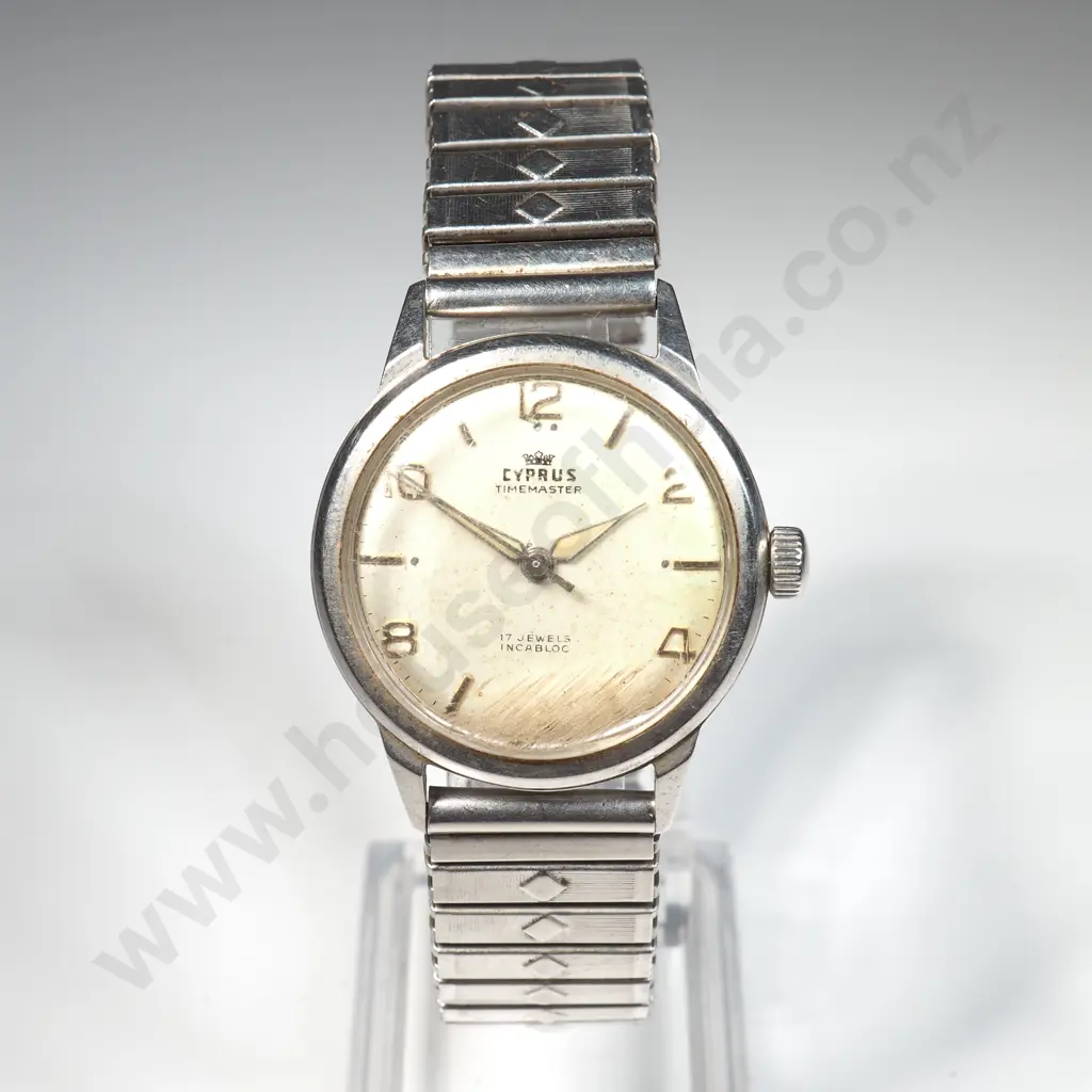 Vintage Cyprus Gents Wrist Watch Image 1++